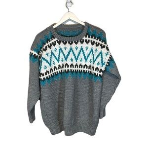 Hand Knit Vintage Fair Isle Pattern | Nordic Style Sweater - Size Medium